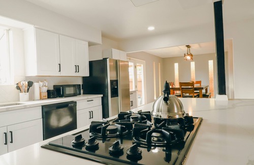 Visalia House | Redwood Villa Nirvana