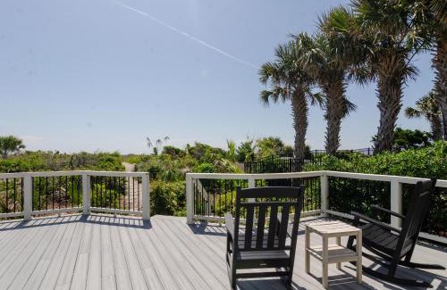 South End House | Reefs Edge by Bryant Real Estate