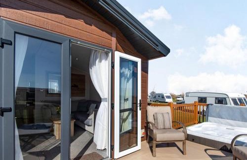 Addlethorpe House | Reel Paradise - Uk37723