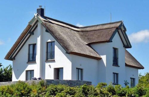 Freest House | Reetdachhaus im Fischerdorf