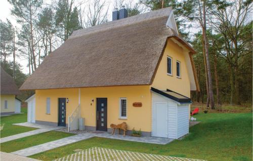Zirchow House | Reetdachhaus Kiek In` Wald