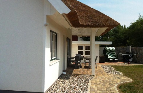 Freest House | Reetdachhaus Strandecke