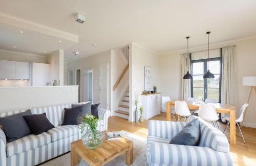 Kreptitz House | Reetland am Meer - Premium Reetdachvilla mit 3 Schlafzimmern, Sauna und Kamin E03