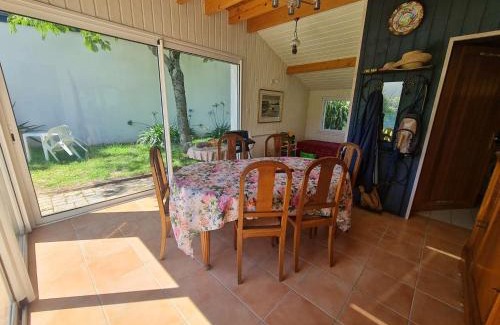 Arzon Villa | Ref 067 Maison proche golfe du Morbihan pour six à huit personnes à louer pour les vacances