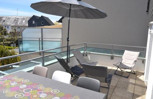 Arzon Apartment | REF 122 Appartement 4 pièces pour six personnes avec piscine et cours de tennis Port Crouesty ARZON