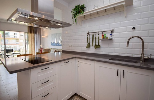 Torreblanca Apartment | Ref: 278 Beach apartment with pool and parking