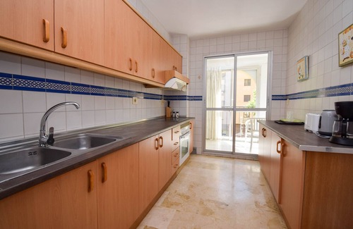 Fuengirola Apartment | Ref: 315 City apartment with pool 2 minutes from the beach
