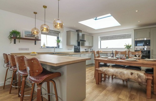 Cemaes Bay Cottage | REFAIL FACH, pet friendly, country holiday cottage in Cemaes Bay