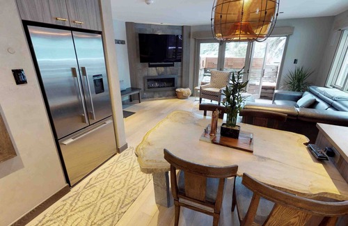 Avon Condo | Refreshed, Modern Avon Condo Near Free Shuttle to Beaver Creek Skiing, Dining