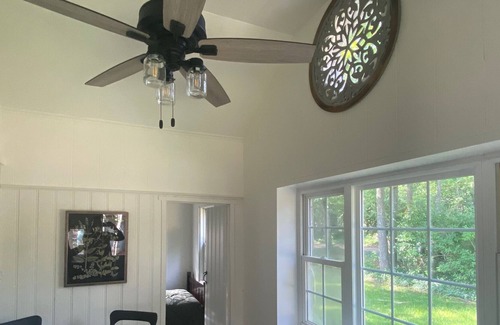 East Quogue Cottage | REFRESHING COTTAGE WITH NATURE VIEWS