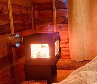 Auchay-sur-Vendee Cabin | Refuge de Campagne Le Chalet