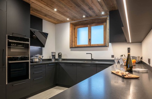 Vaujany Ski Chalet | "Refuge des Sens", Chalet "Harmonie"