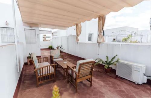 San Gil Apartment | Refugio Vanguardista en calle Feria
