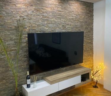 Pirot Apartment | Regal Comfort Apartment