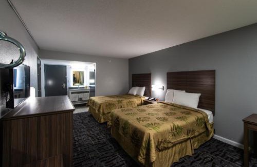 Talbot's Corner Hotel | Regency Inn & Suites
