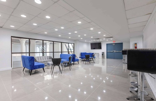Flagami Hotel | Regency Miami Airport by Sonesta