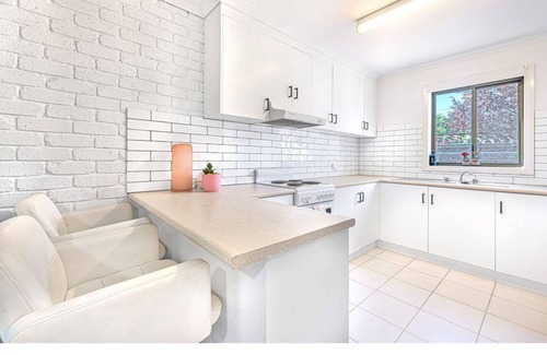 Echuca Apartment | Regent Retreat - large group bookings, pool