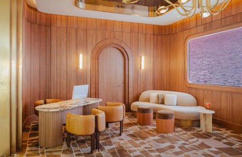 Downtown Hotel | Regent Santa Monica Beach