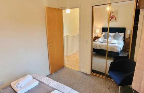 Glenisla House | Rehoboth Lodge
