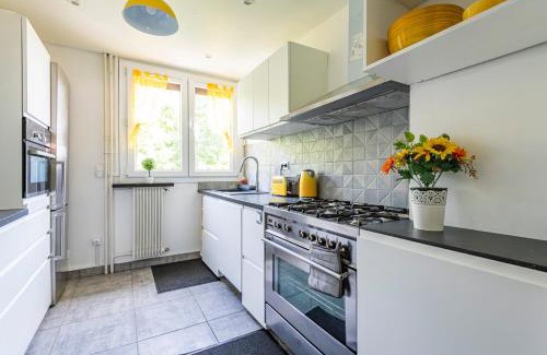 Reims Apartment | Reims Centre, Appartement 4 Chambres NETFLIX