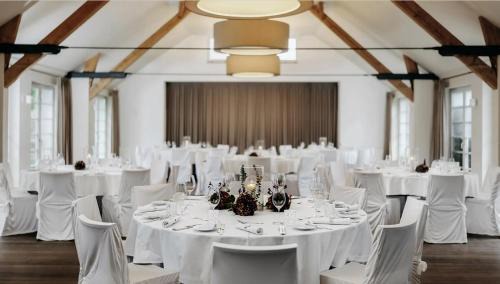 Bergisch Gladbach Hotel | Relais & Châteaux Hotel Diepeschrather Mühle