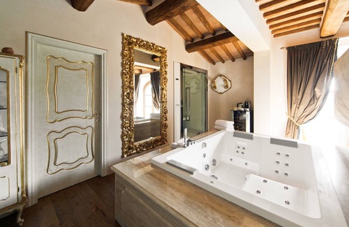 Cortona Hotel | Relais La Corte dei Papi