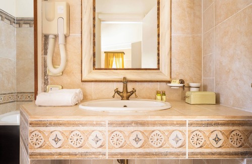 Petrignano Hotel | RELAIS PARCO DEI CAVALIERI ASSISI