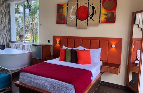 Guasca Hotel | relationship human being nature