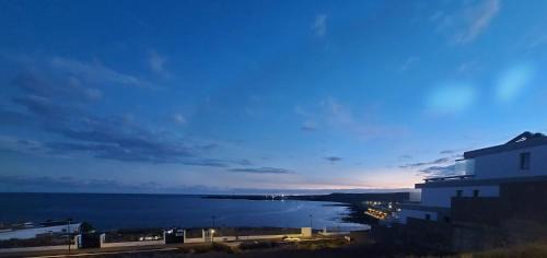 Poris de Abona Apartment | Relax and Quiet Apartment for remote working, with wonderful sea views in Poris de Abona, Tenerife - Canary Islands