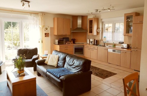 Zempin Apartment | Relax and unwind on 90 square meters for up to 5 people on the sunny island of Usedom.