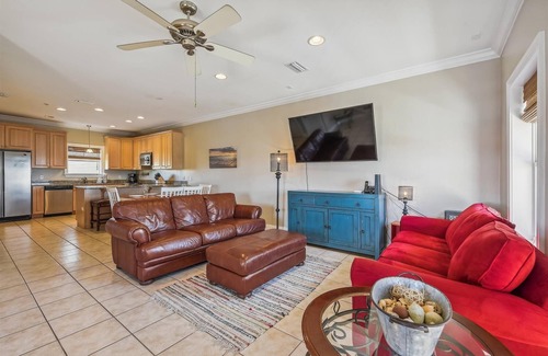 Bahama Beach Condo | Relax at Second Wind – Gulf Views on Every Floor, 3 Suites, Pool & Free Guest Perks
