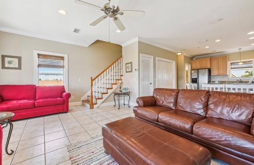 Bahama Beach Condo | Relax at Second Wind – Gulf Views on Every Floor, 3 Suites, Pool & Free Guest Perks
