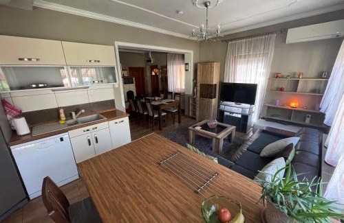 Zalaegerszeg Apartment | Relax