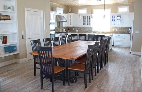 Port Aransas House | Relax in a Beautiful 6-Bedroom Beachfront Home with Panoramic Beach/Ocean Views