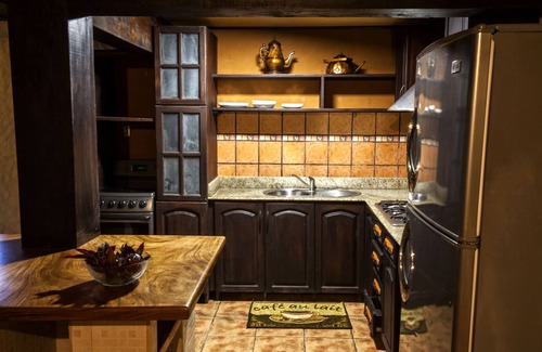 Monteverde Villa | Relax In Middle Of The Cloud Forest in an Amazing Villa with Amazing Views!