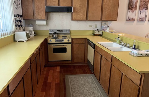 Mammoth Lakes Condo | Relax in Privacy in this large Condo, Perfectly Located In Mammoth!