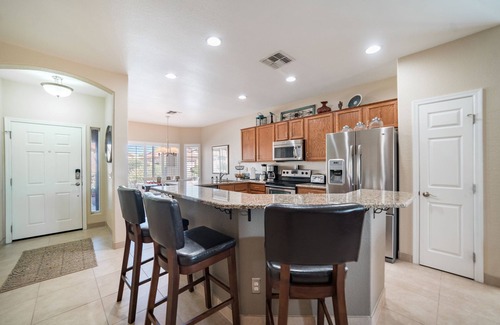Coldwater Springs House | Relax in sunny Arizona with a heated pool and golfcourse view