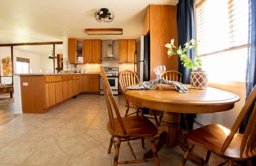 Loma Other | Relax in the country next door to AP Ranch and Wedding Venue!