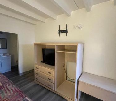 Wayne Hotel | Relax Inn