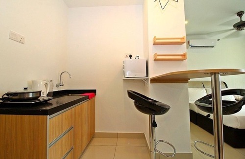Downtown George Town Apartment | Relax On Heavenly Bed After A Long Day