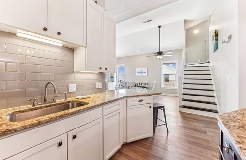 St. George Island House | RELAX ON THE GREAT DECK overlooking the Apalachicola Bay!