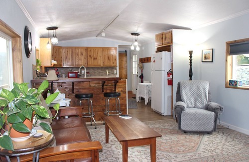 White Sulphur Springs House | Relax & unwind in the mountains with a beautiful view of Newlan Creek Reservoir