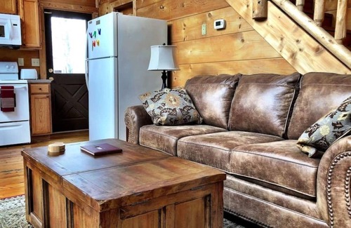 Gatlinburg - Pigeon Forge Cabin | Relax with a VIEW Hot tub Pool table Fireplace, Pigeon Forge Gatlinburg