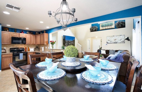 West San Antonio House | Relaxation & amazing views that will have you feeling like you’re in Paradise