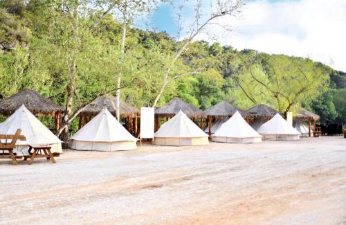 New Braunfels Other | Relaxation and Fun Combined Glamping Tents M & In-Water Picnic Table L in Kingsbury, TX