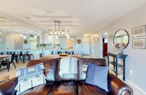 Table Rock Apartment | Relaxation Pointe