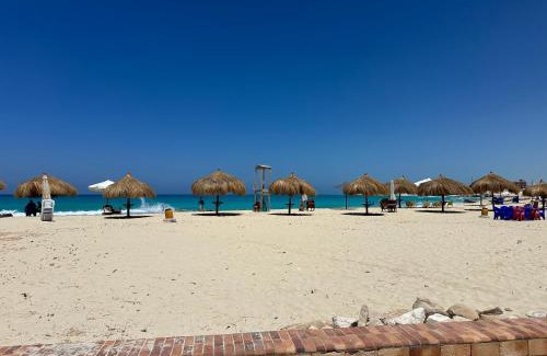 Sidi Abd El-Rahman Apartment | Relaxing 3BR Beach House WiFi - Farah 2 Resort