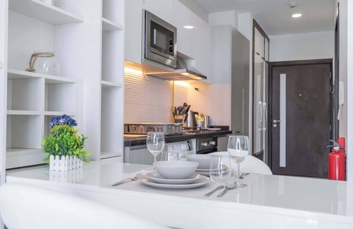 Al Barsha Apartment | Relaxing and Gorgeous Studio in Miraclz by Danube