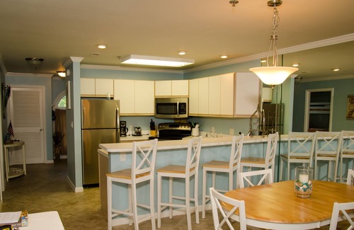 Heron Harbour Isle Condo | Relaxing Bay Front Condo-1st floor unit with 3 pools and boat dock