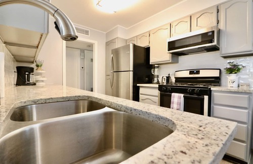 Biggs Field House | Relaxing Cleaning Accommodations